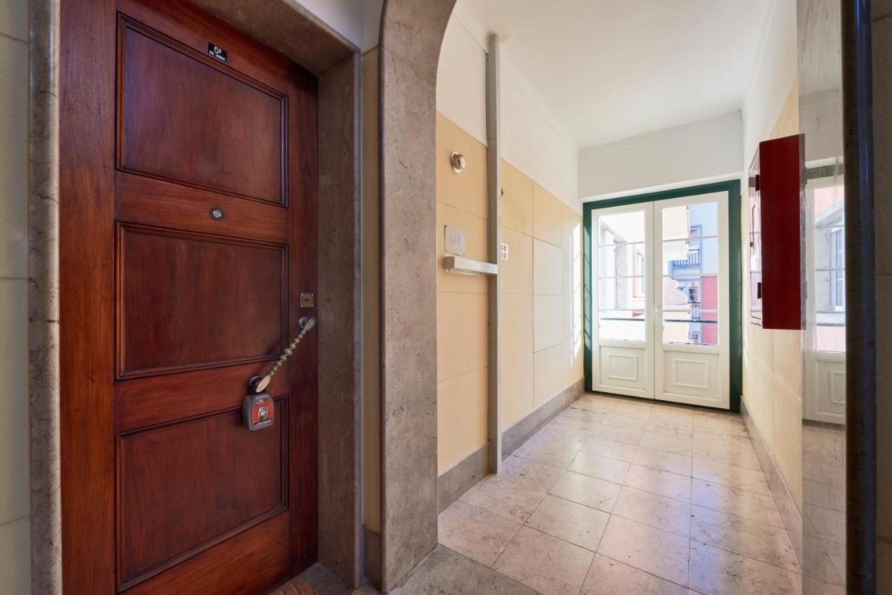 Deluxe Apt At Amazing Prime Location, By Timecooler Lisbon Exterior photo